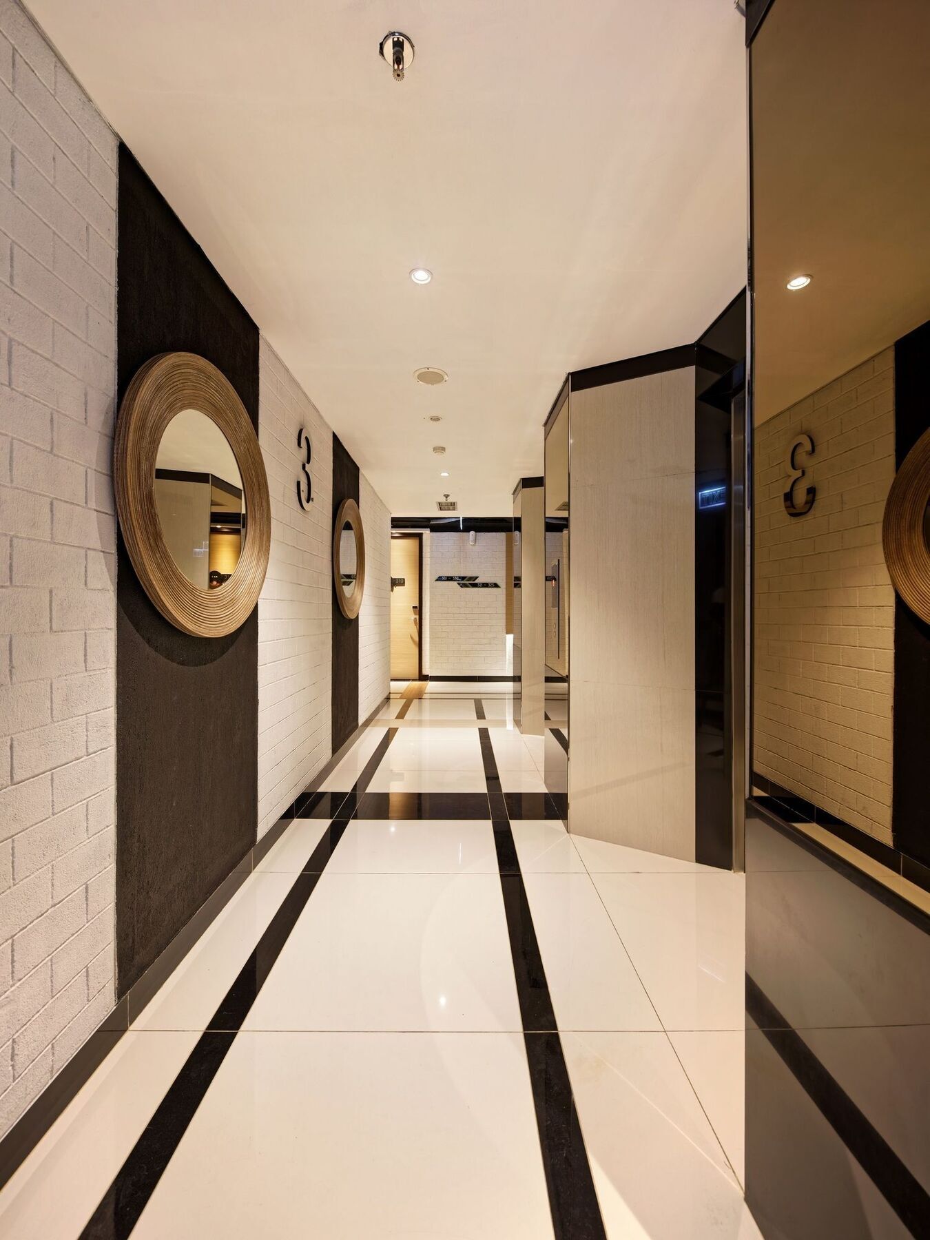 Hotel Maxone Platinum Hayam Wuruk Giacarta Esterno foto