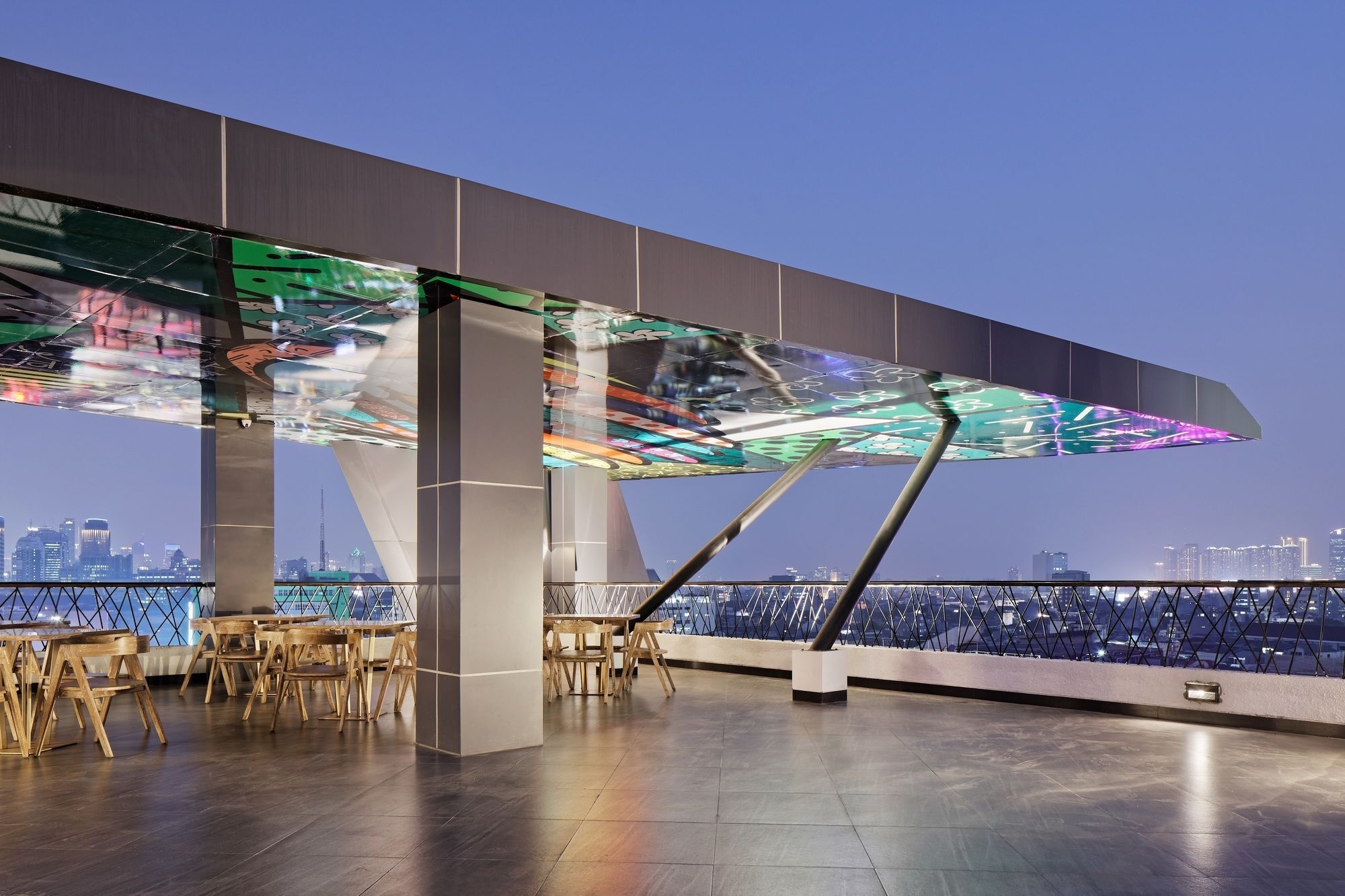 Hotel Maxone Platinum Hayam Wuruk Giacarta Esterno foto